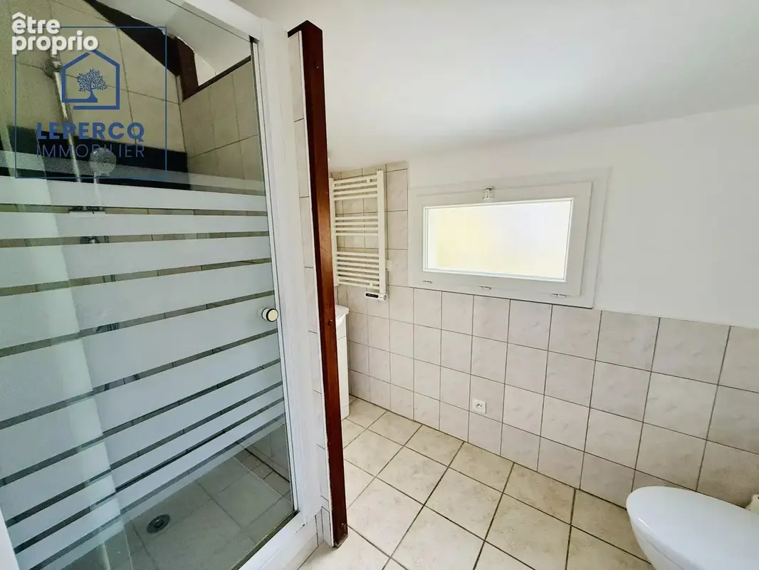 Appartement en rez-de-chaussée au centre-ville de la ferté-milon - photo 5