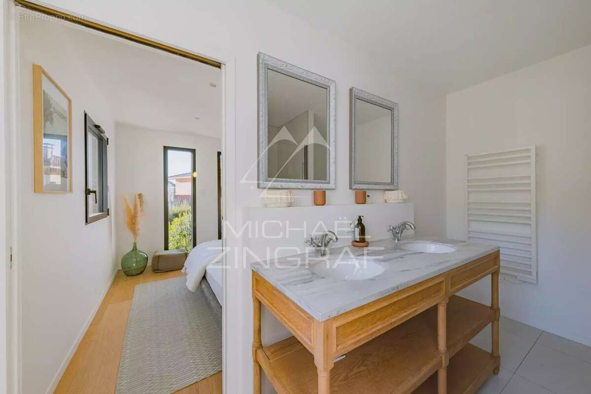 Maison à LE BOUSCAT