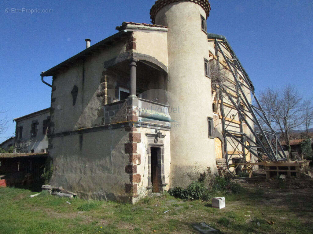 Maison à SAINT-GEORGES-D&#039;AURAC