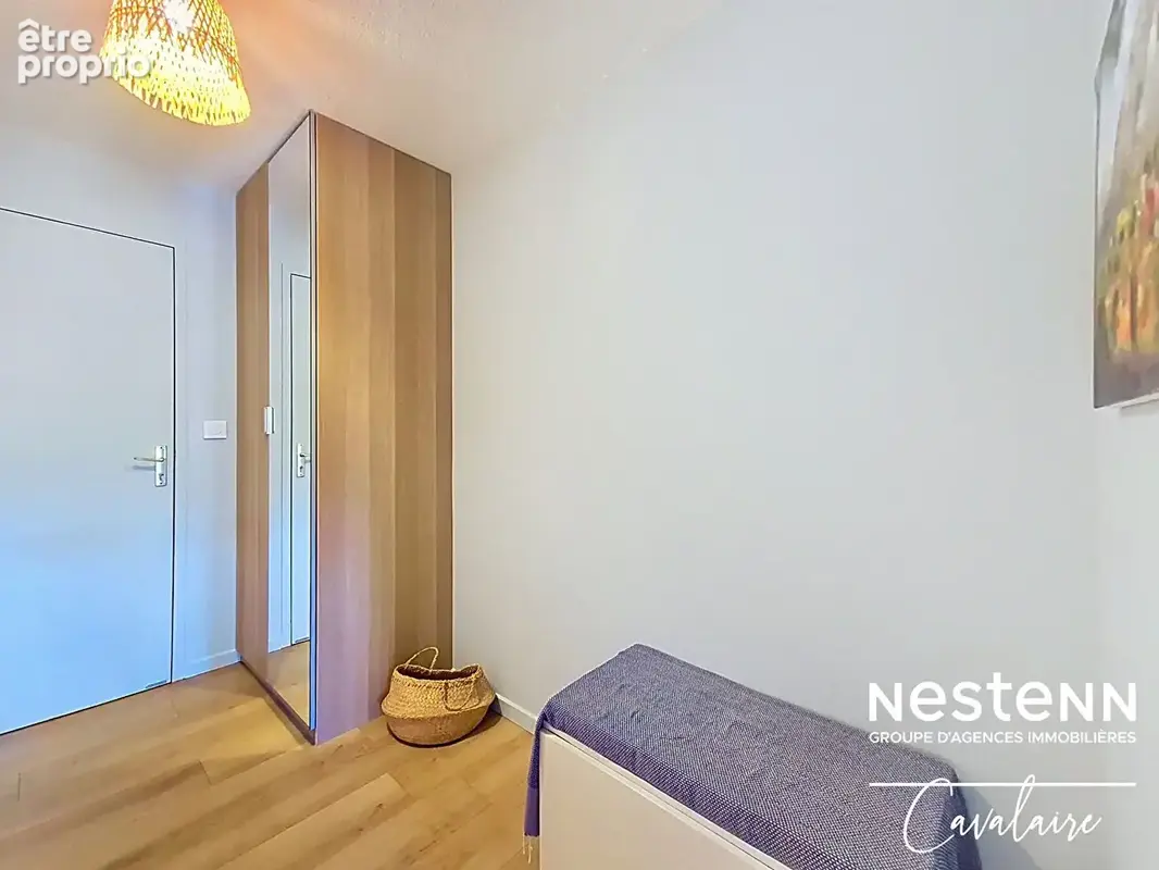 la Croix Valmer - Appartement refait à neuf d'environ 28 m² avec garage, terrasse et piscine - photo 11