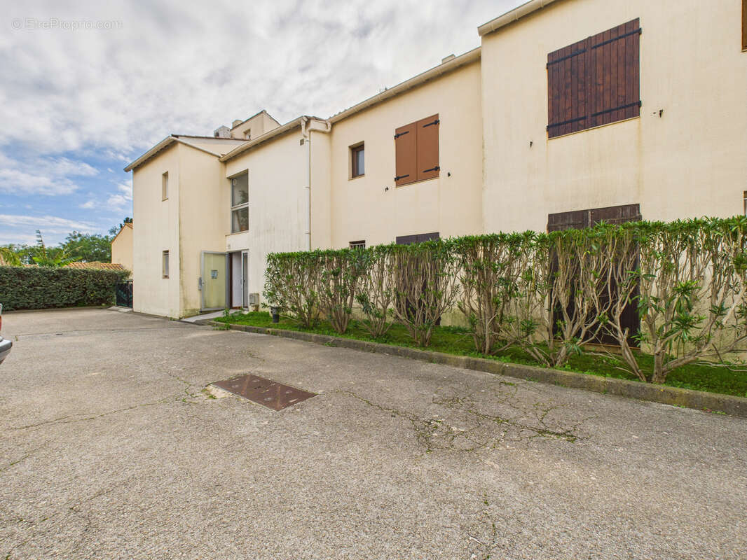 Appartement à BORMES-LES-MIMOSAS