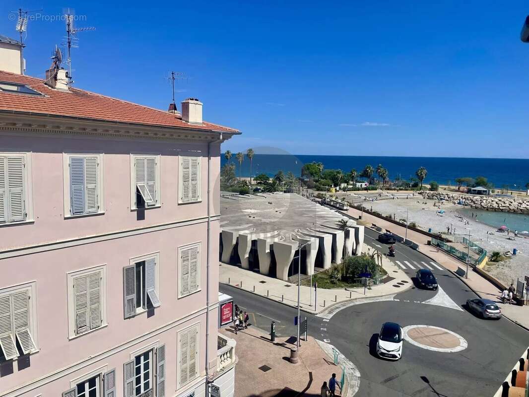 Appartement à MENTON