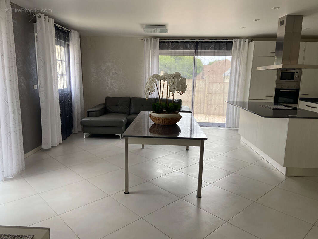 Maison à SAINT-OUEN