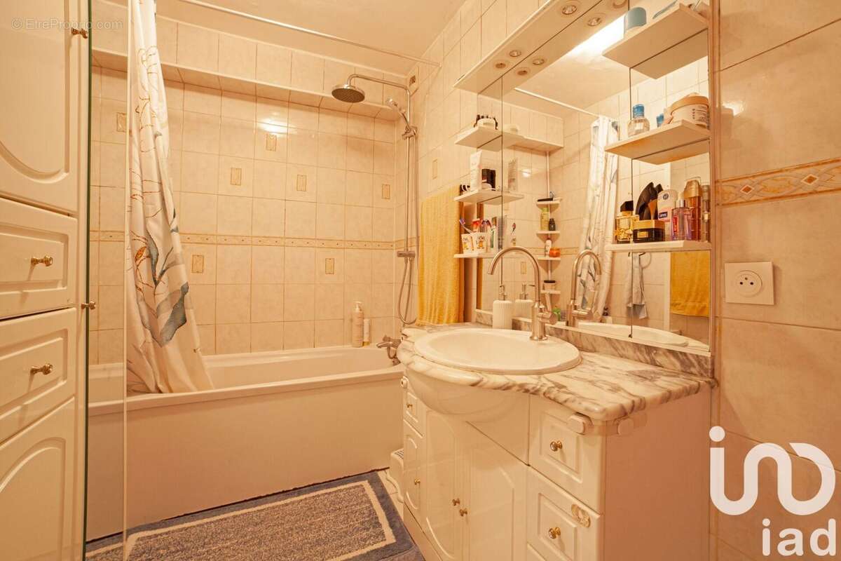 Photo 7 - Appartement à SARTROUVILLE