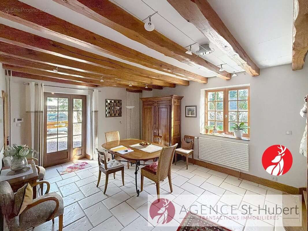 Maison à CHAILLY-EN-BIERE