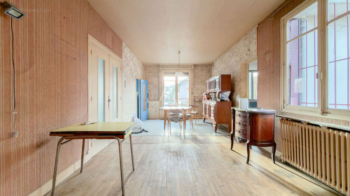 Maison à MONTGERON