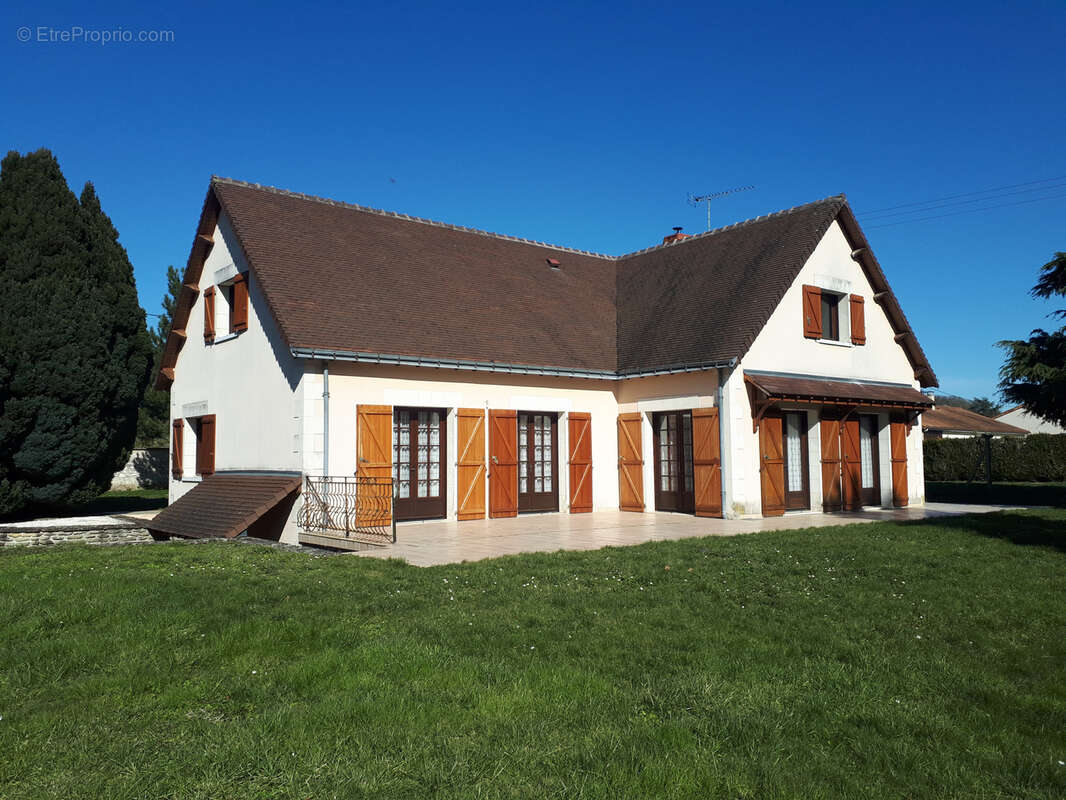 Maison à LES ORMES