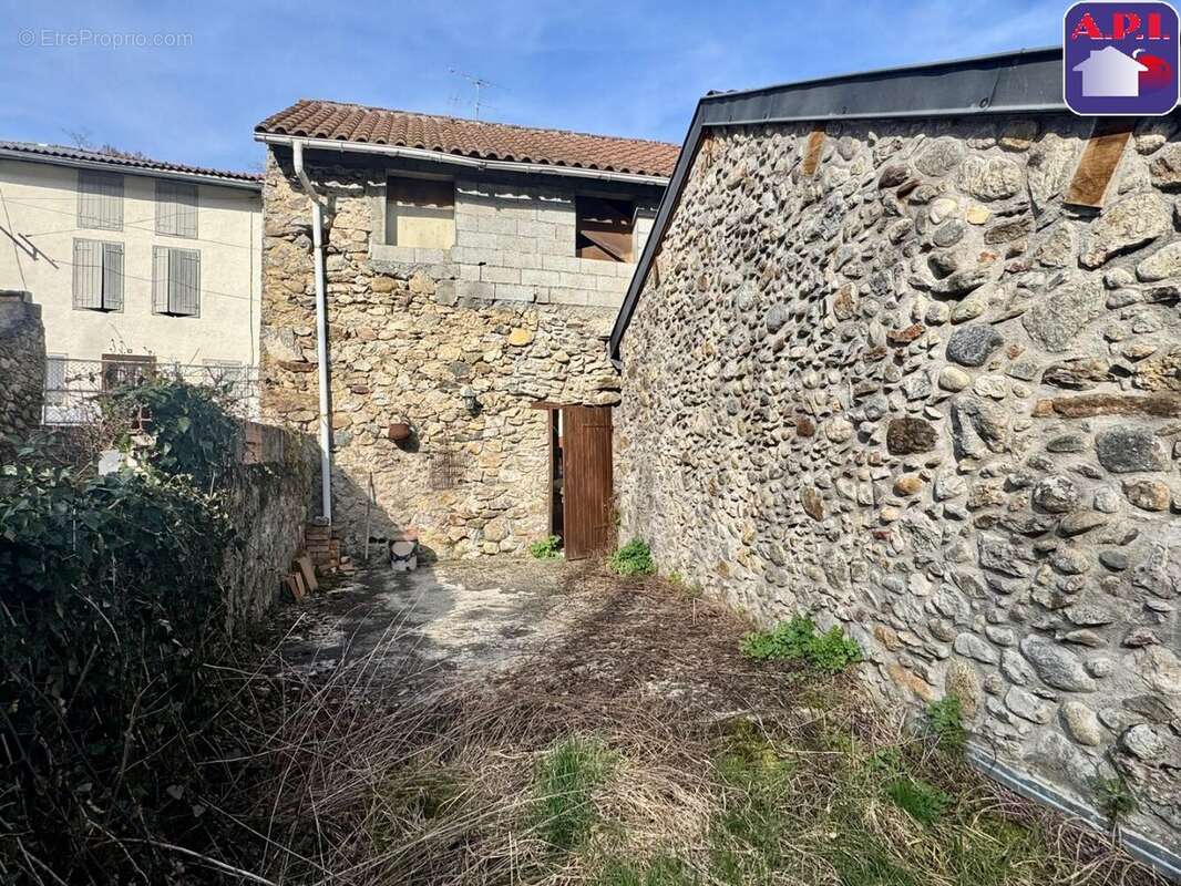 Maison à TARASCON-SUR-ARIEGE