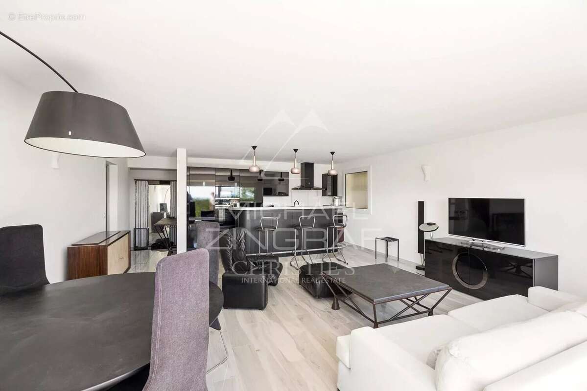 Appartement à VILLEFRANCHE-SUR-MER