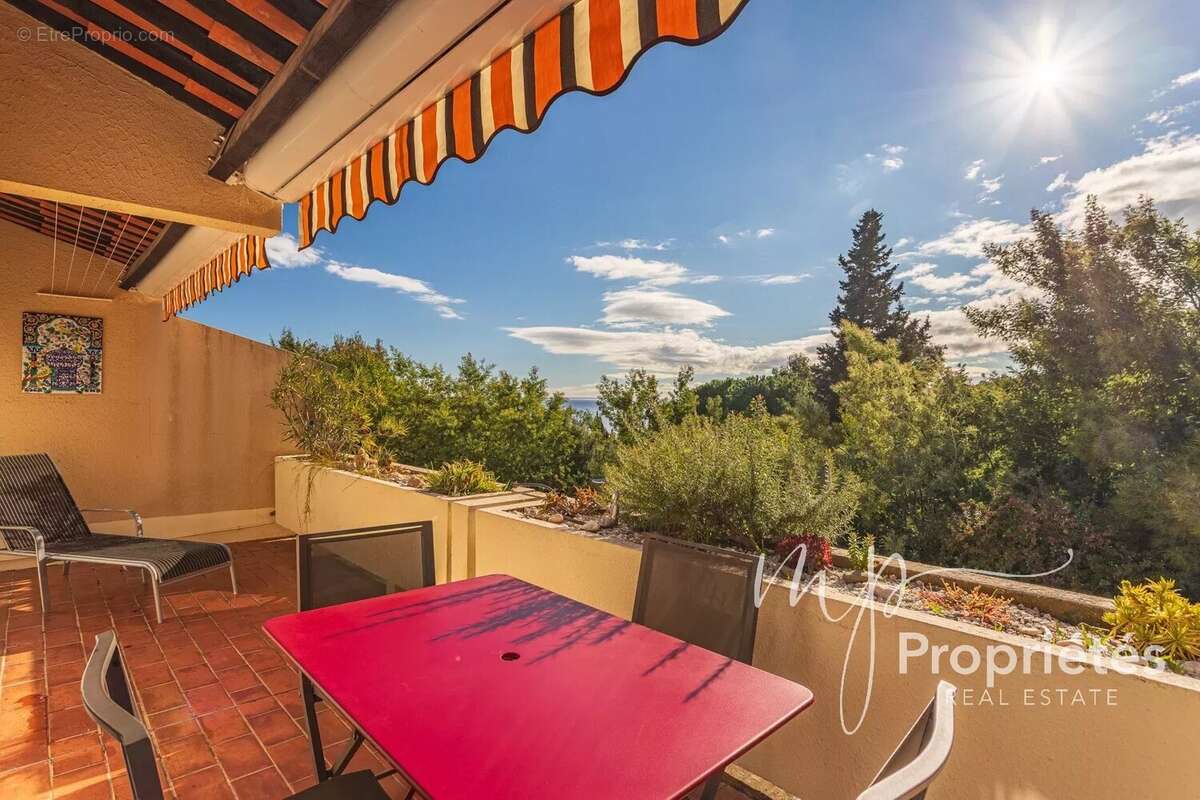 Appartement à LE LAVANDOU