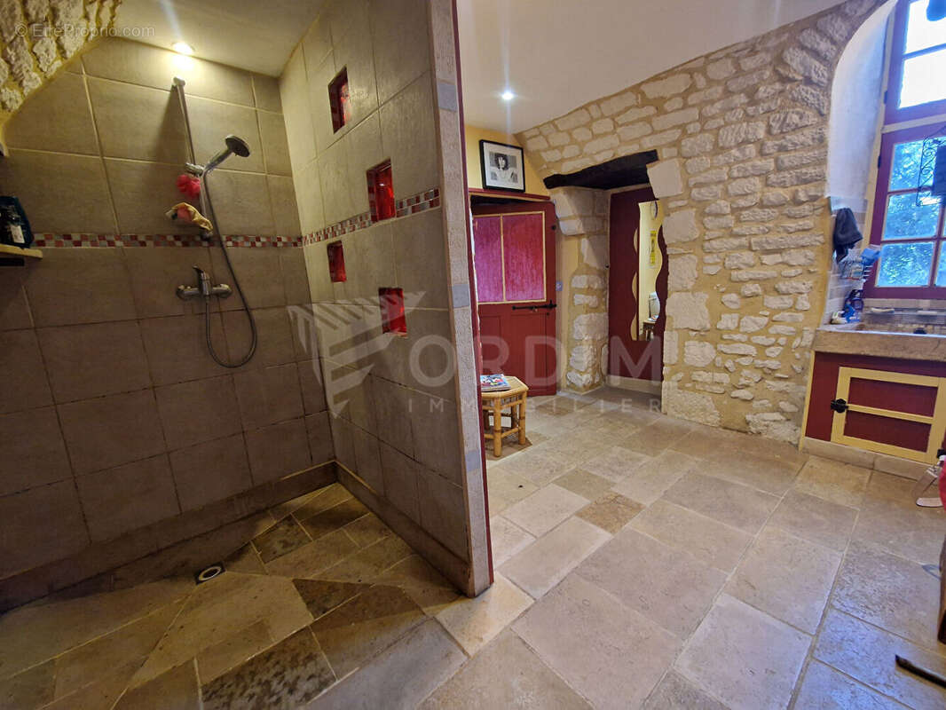 Maison à CRAVANT