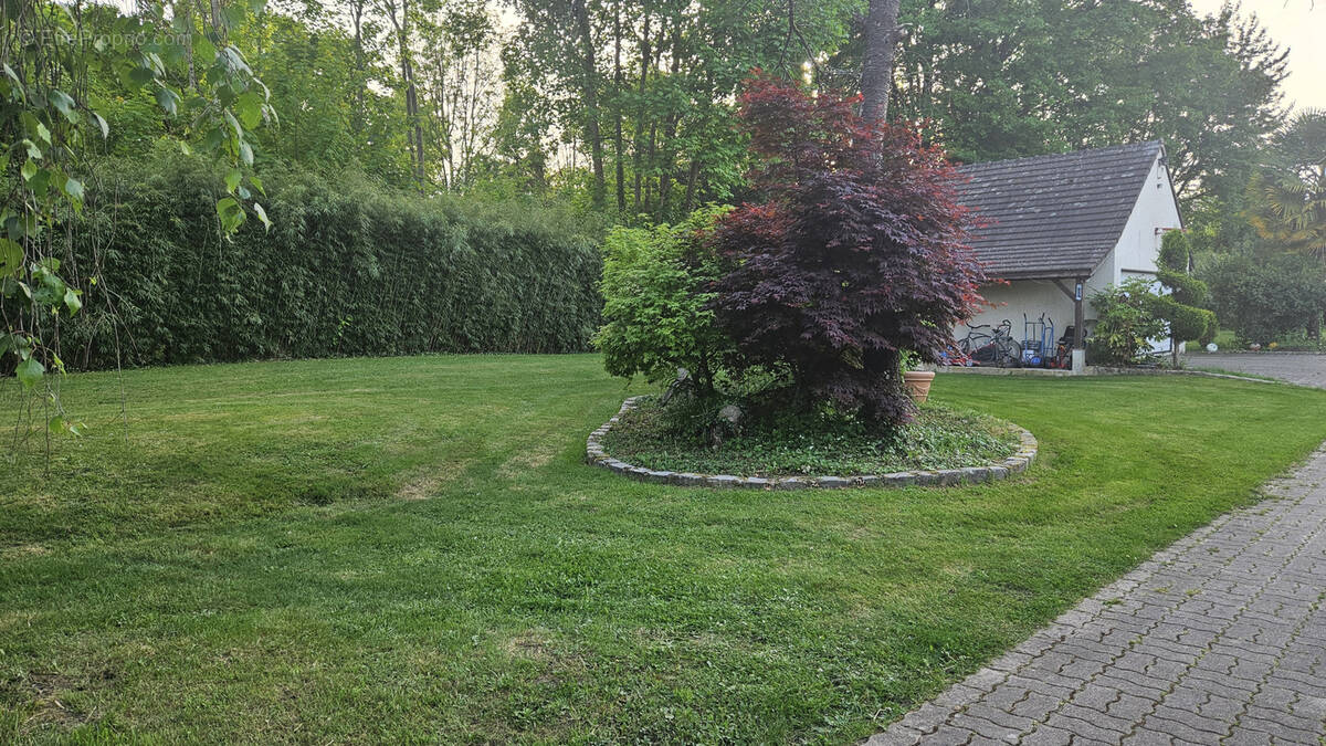 Terrain à COUTEVROULT