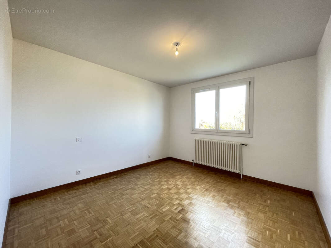 Maison à CONFOLENS