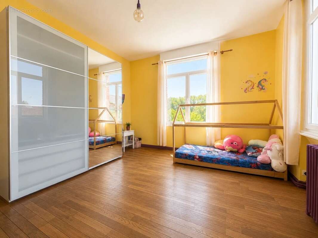 Maison 250 m² à Cagny  - photo 7