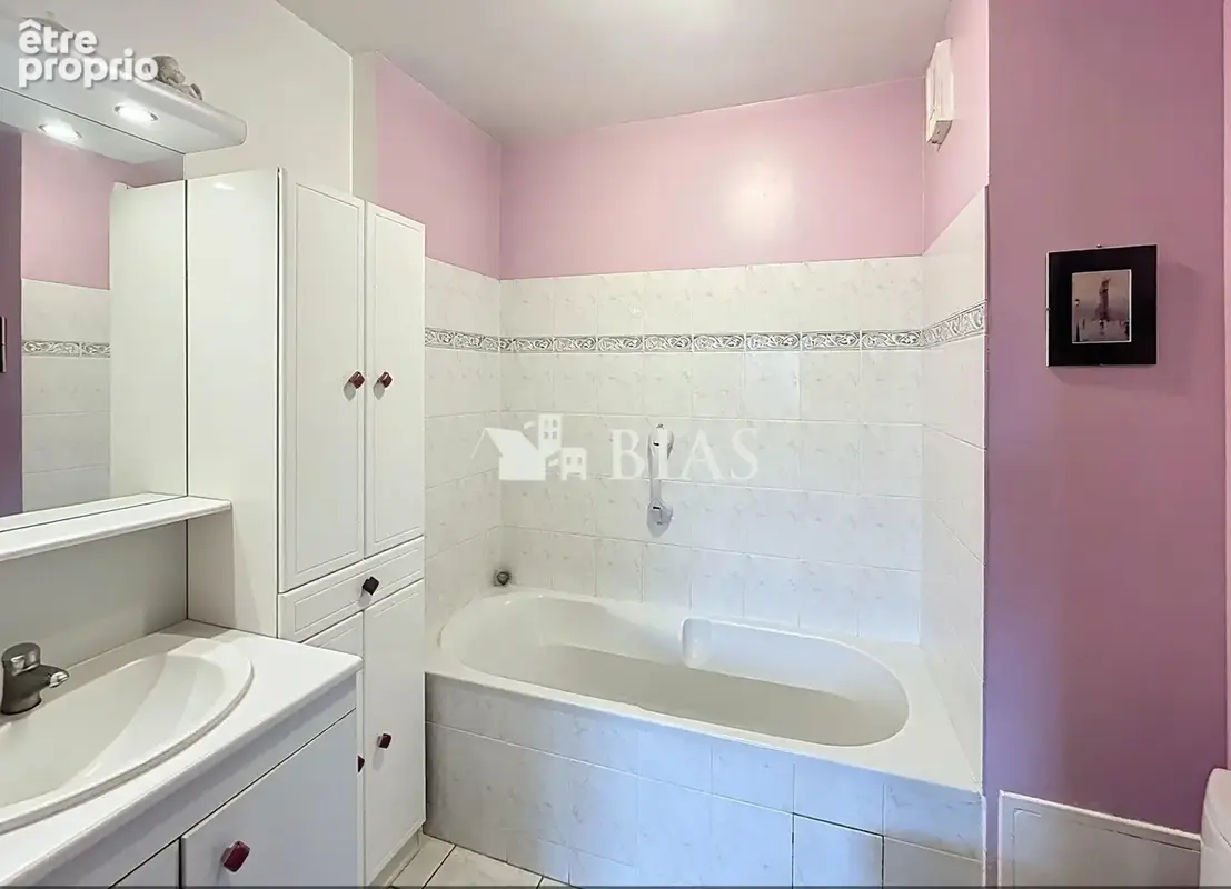 Appartement 4 pièces 89 m² à vendre à Elbeuf (76500) - photo 9