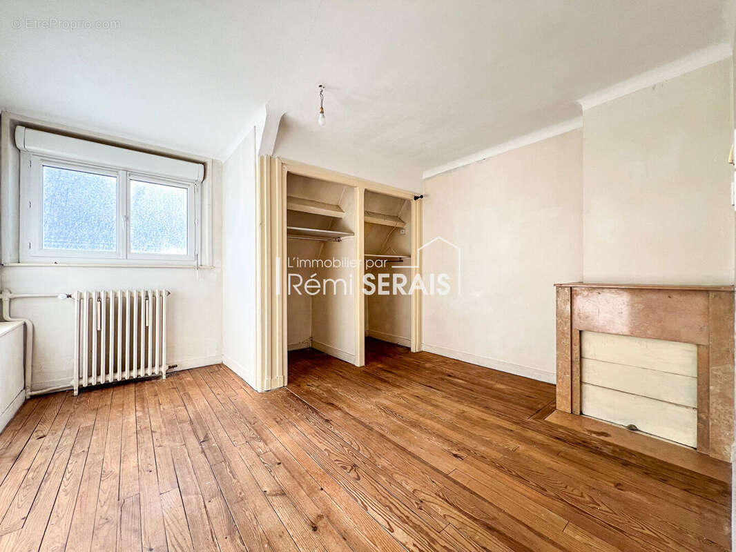 Appartement à CONDE-SUR-NOIREAU
