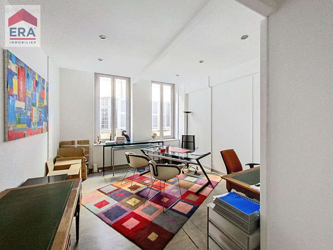 Local d'activité 106m² à aix-en-provence - photo 3
