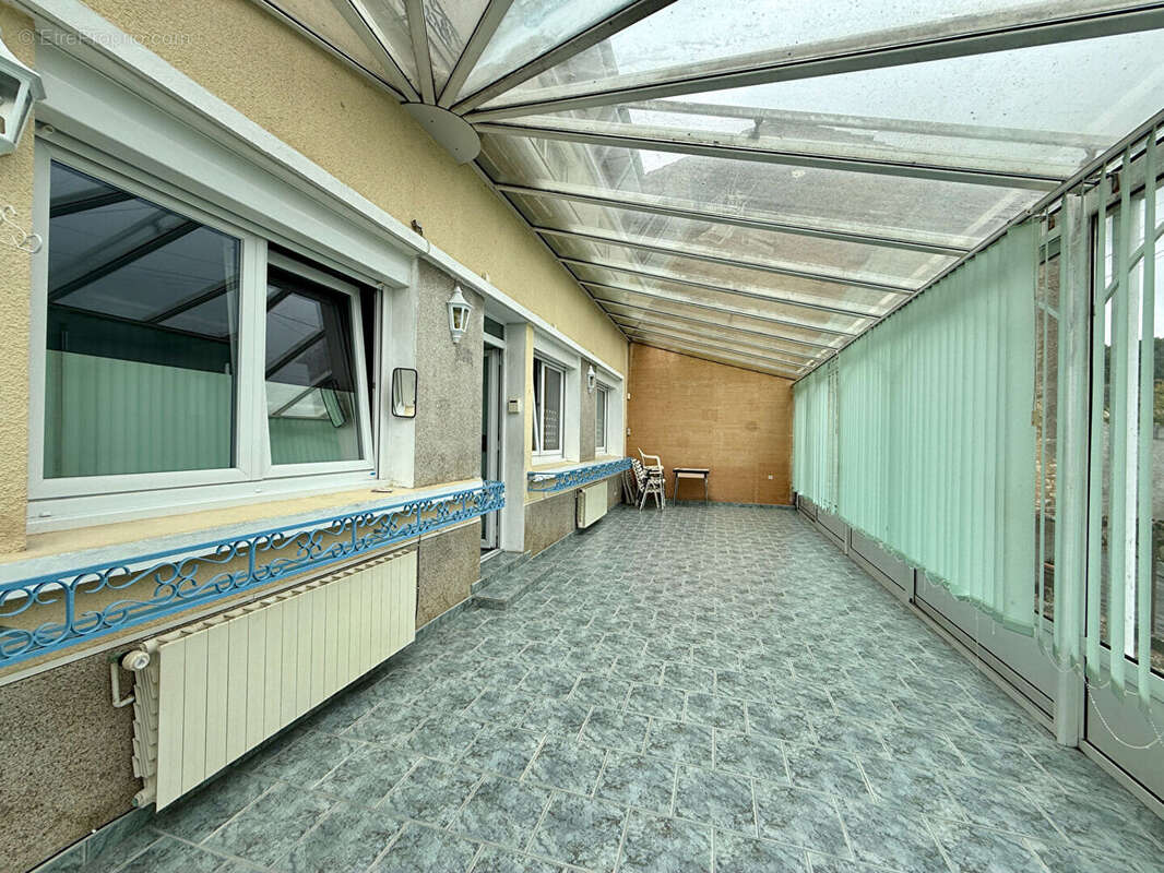 Maison à COLOMBEY-LES-BELLES
