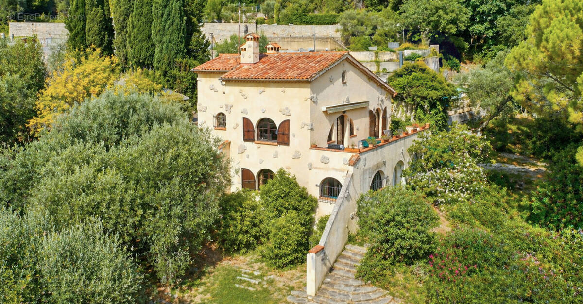 Maison à SPERACEDES