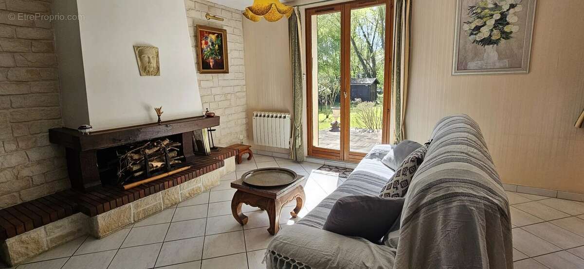 Maison à LA FERTE-ALAIS