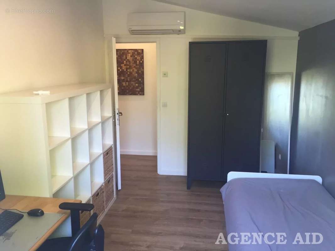 Maison à CUGES-LES-PINS