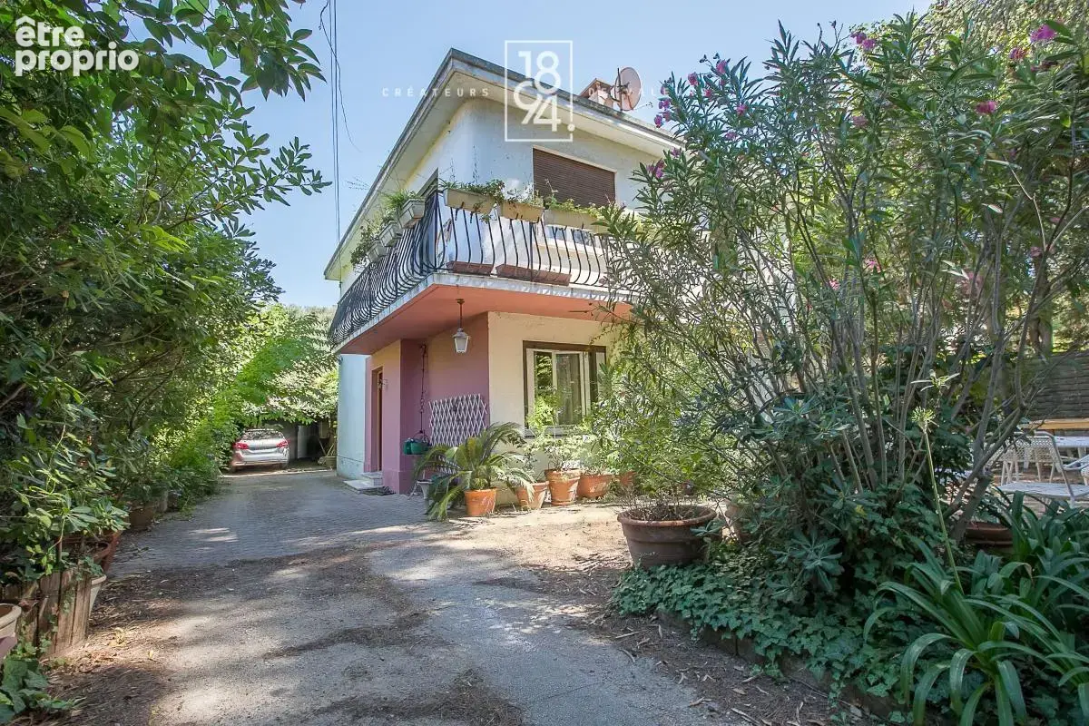 Maison à MARSEILLE-9E
