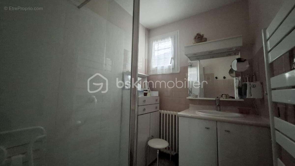 Maison à AUTRUY-SUR-JUINE