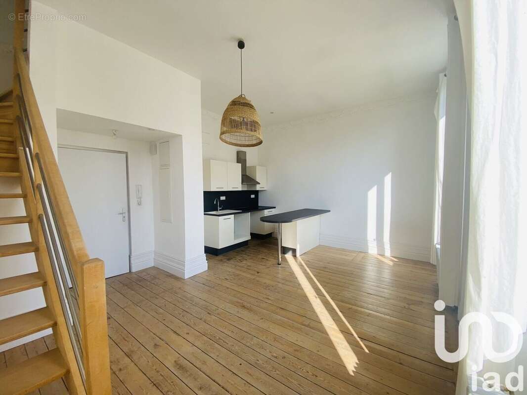 Photo 2 - Appartement à ROUBAIX