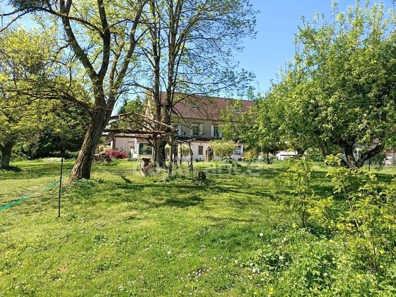 Maison à VILLECHETIVE