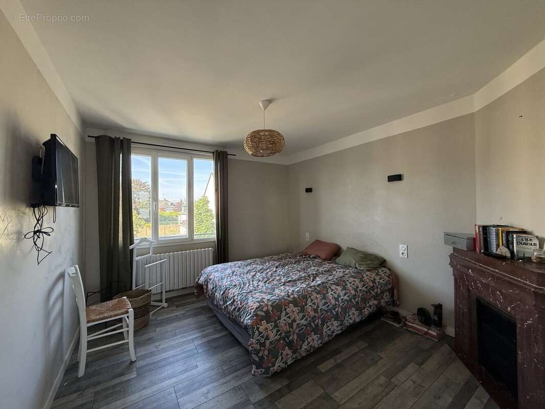 Maison à LOIGNE-SUR-MAYENNE