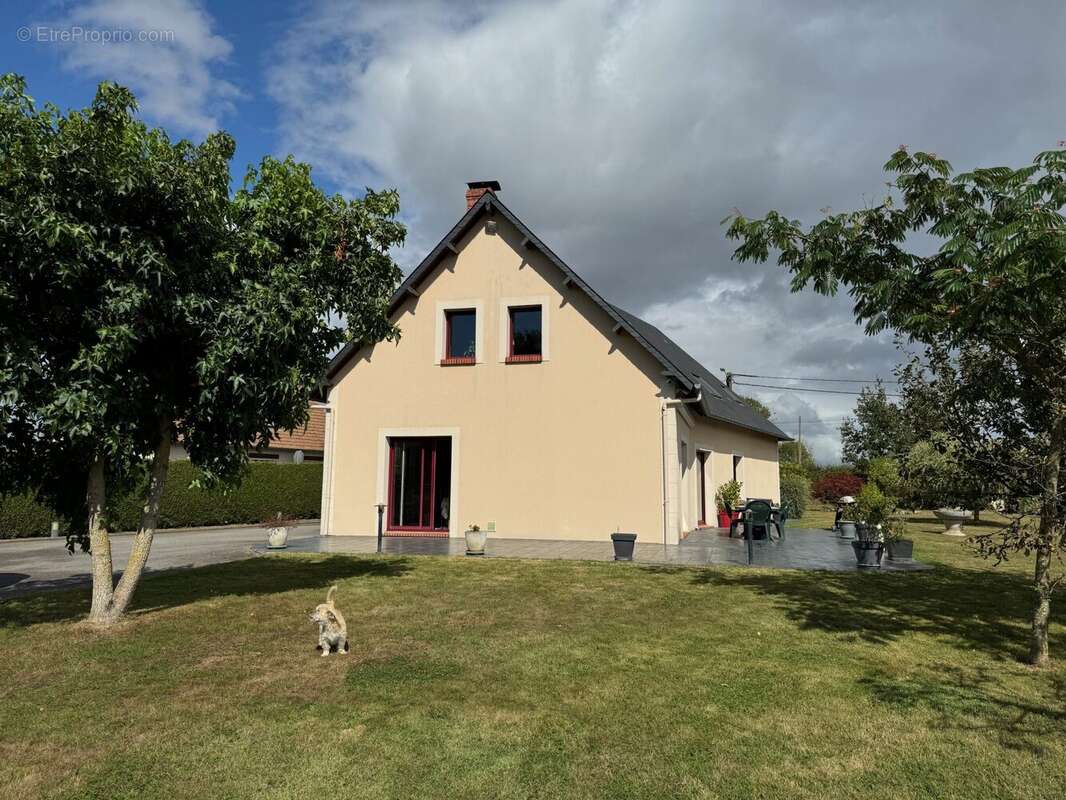Maison à BERNAY