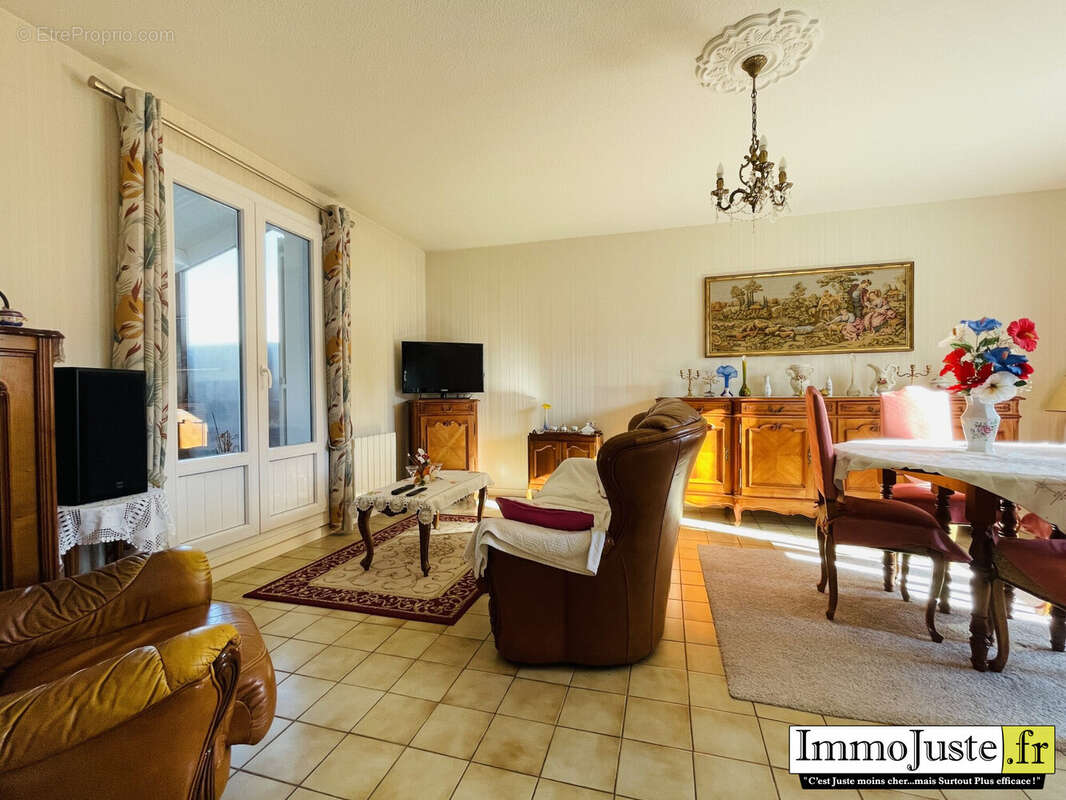 Maison à MONTIGNY-LE-BRETONNEUX