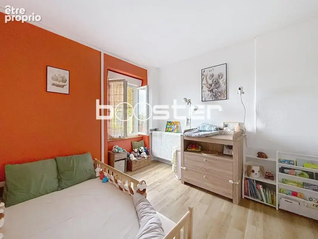 Maison 74 m² à Saint-Yrieix-La-Perche  - photo 6