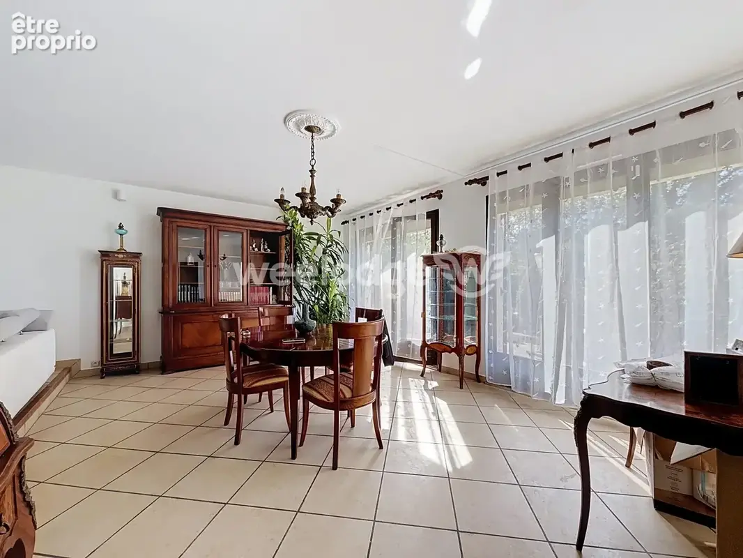 Maison 6 pièces 170 m² à vendre à Saint-Ouen-L'aumone (95310) - photo 3