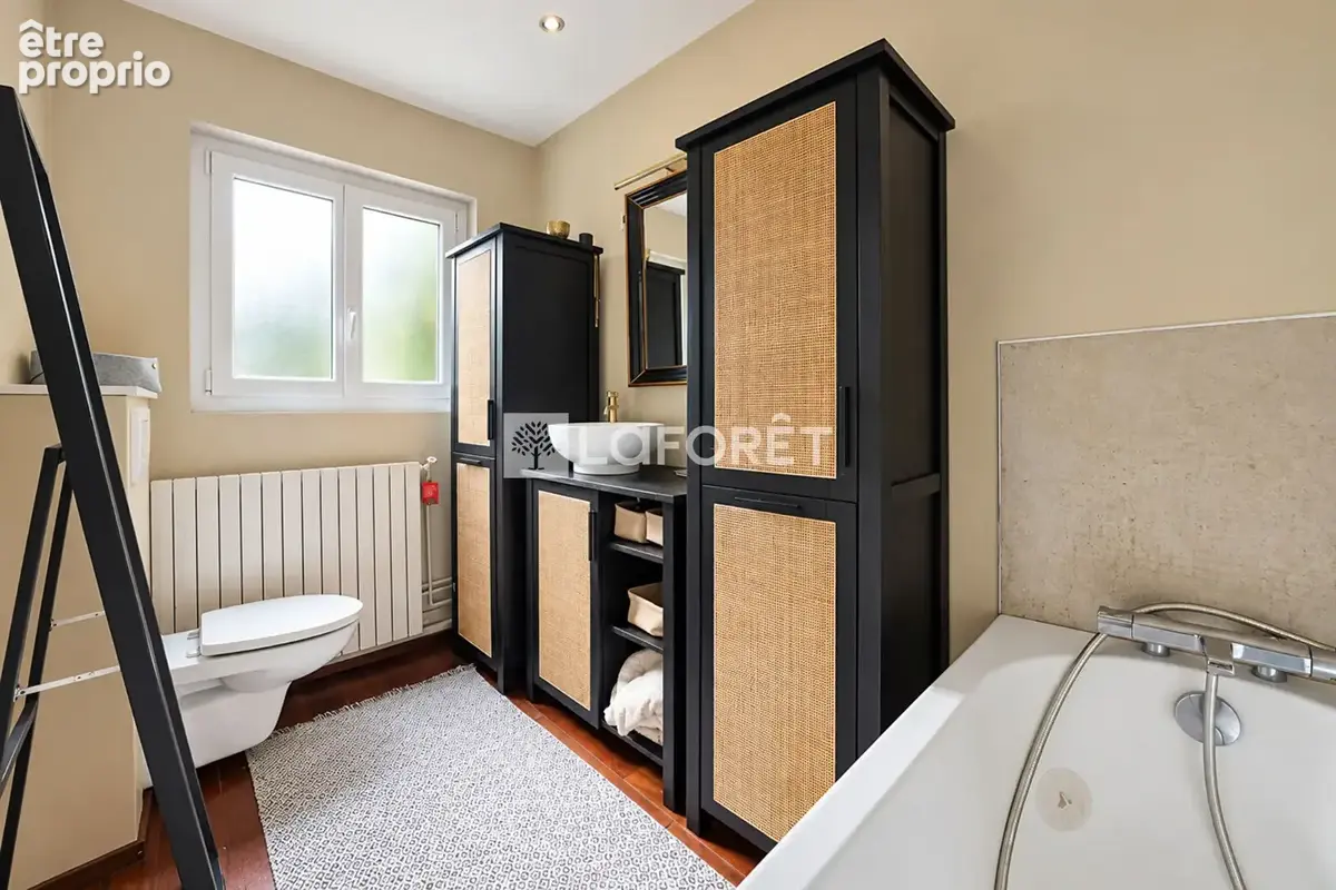 Maison bourgeoise de caractère - DOUAI centre - photo 7