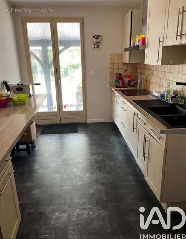 Photo 4 - Maison à LES PEINTURES