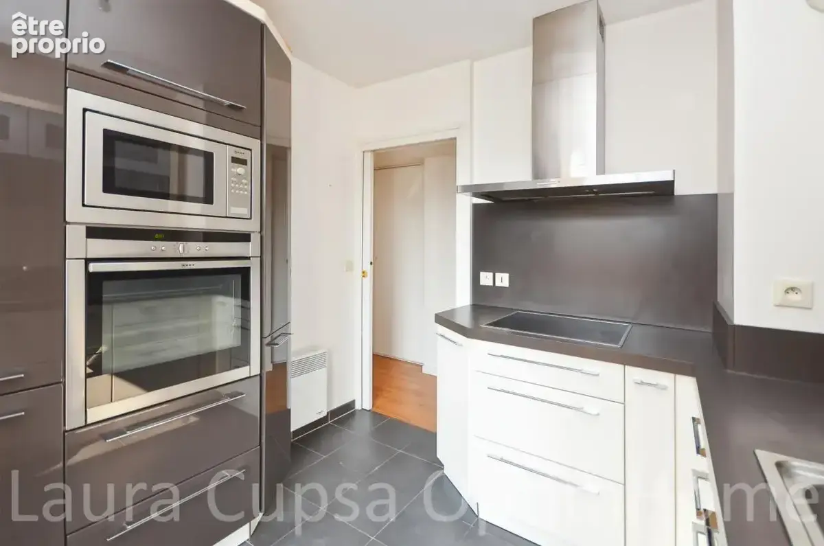 Chatillon t6 andre malraux - 7 min metro l13 - 4p dernier etage - calme - vue degagee - 79,40 m² carrez - 82,3 m² au sol - 5 min - photo 8
