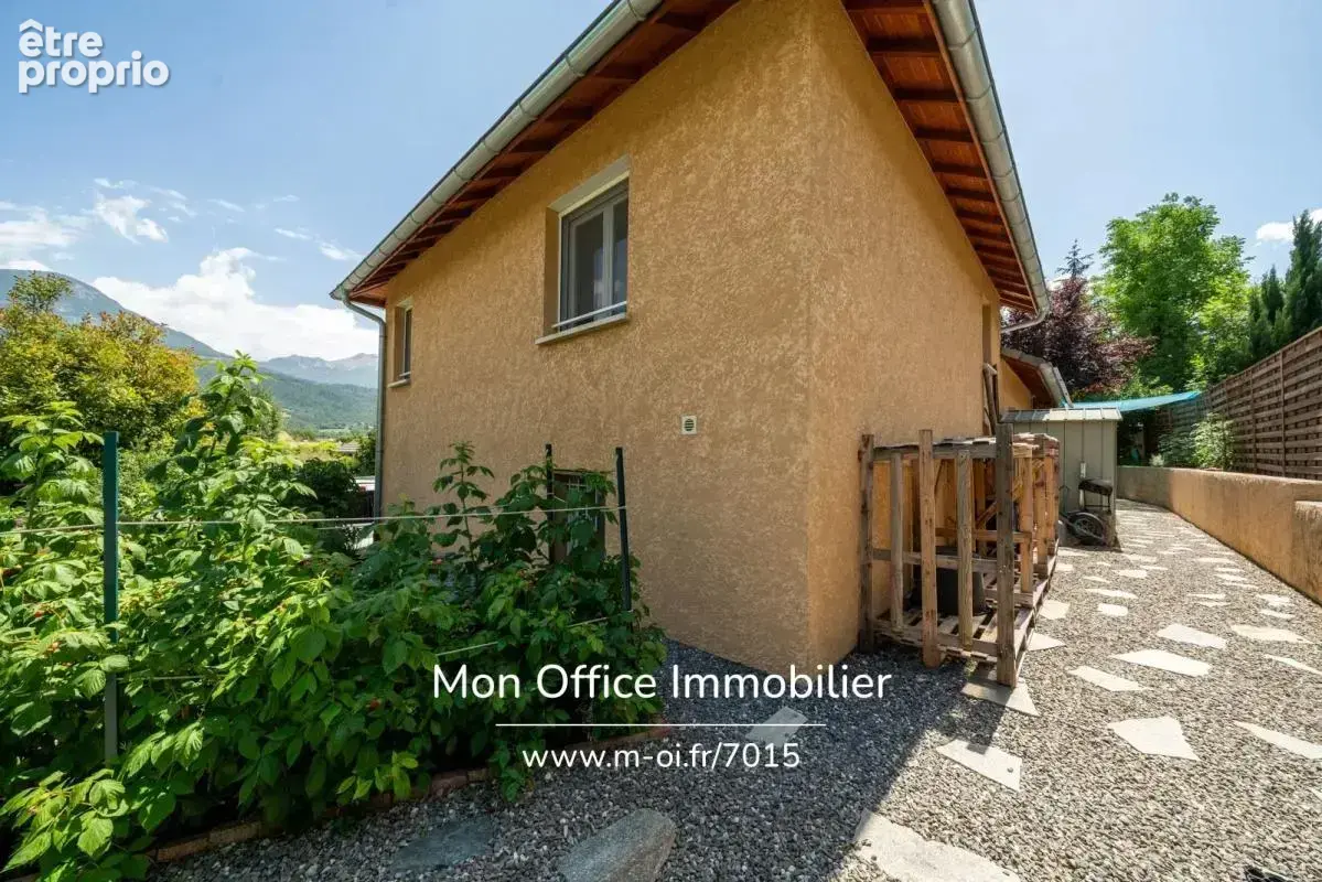 Référence : 7015-EBO. - Maison 4 pièces 96 m2 habitable et 160 m2 au sol avec jardin proche plan d'eau - photo 15
