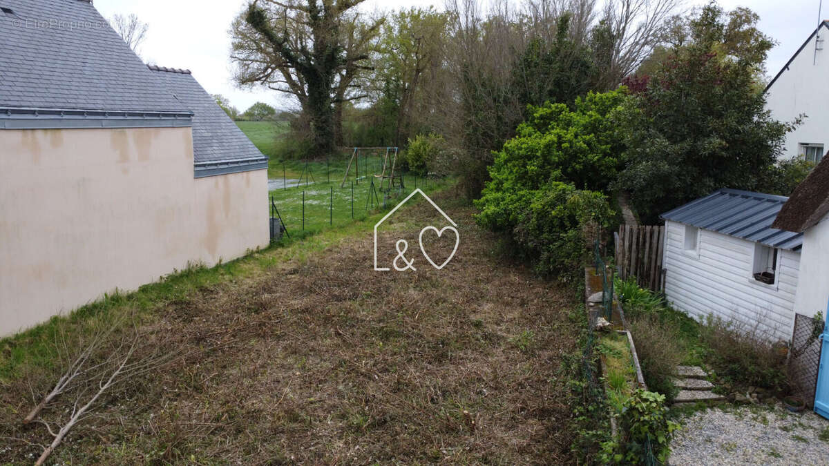 Terrain à SAINT-JOACHIM