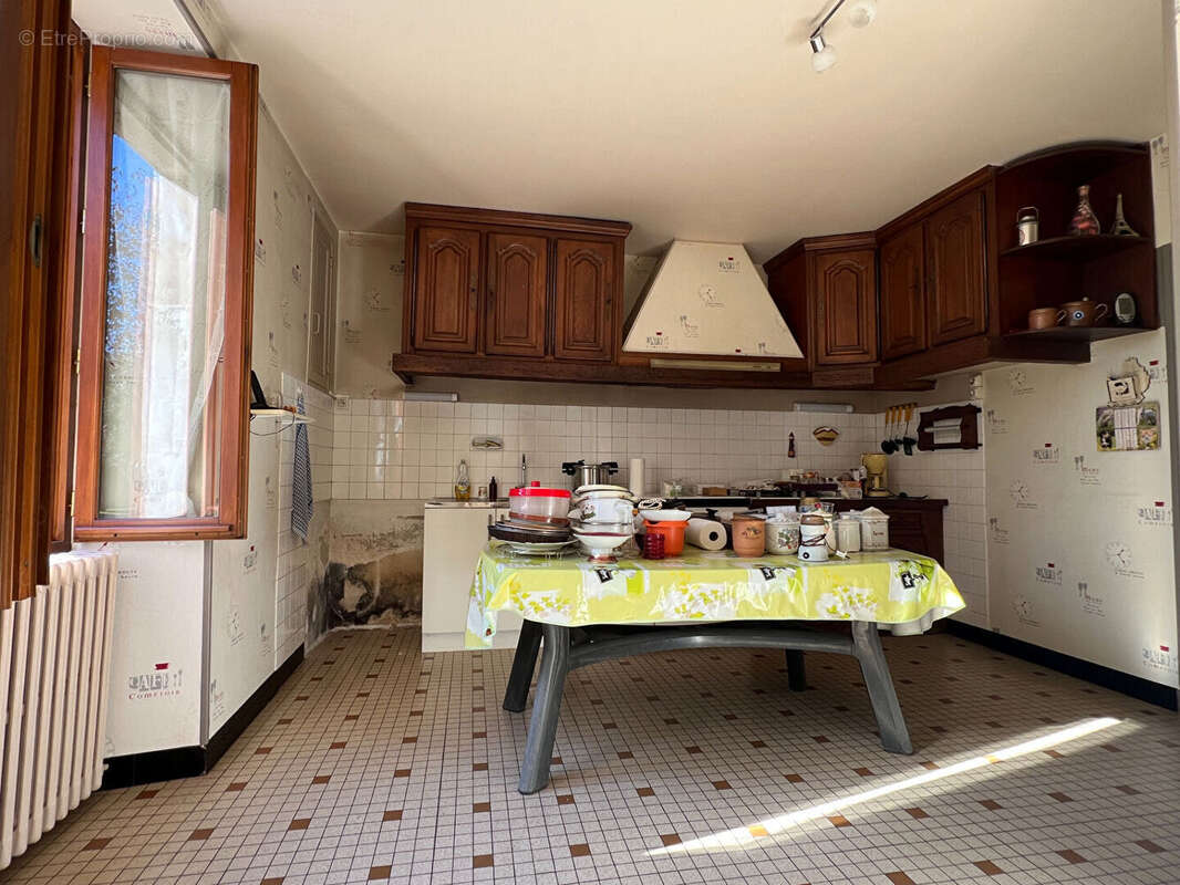 Maison à CHAPELLE-VIVIERS