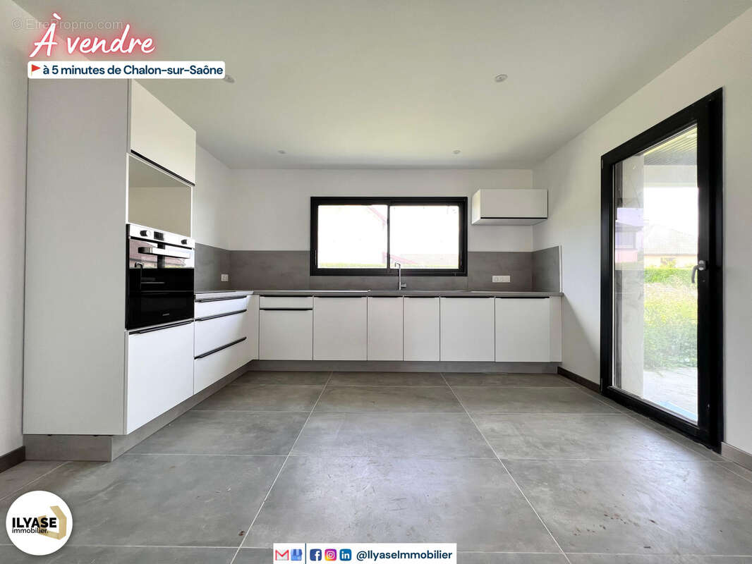 Maison neuve  Bel espace de vie  4 CH  680 m2 - photo 11