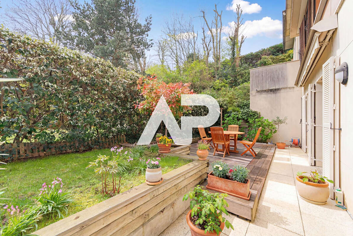Appartement à RUEIL-MALMAISON