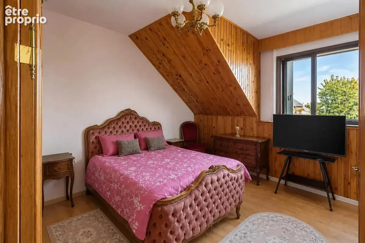 Maison de 7 pièces de 132 m² à Montigny-lès-Cormeilles - photo 8