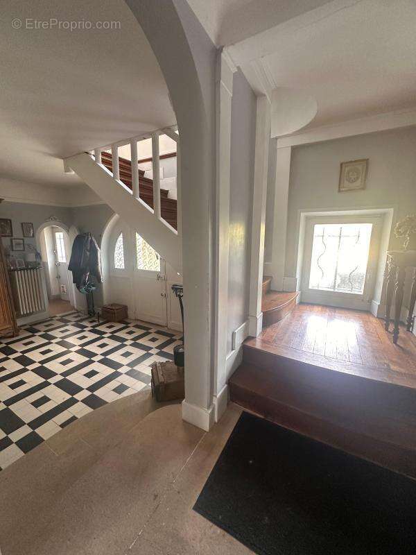 Maison à ARPAJON