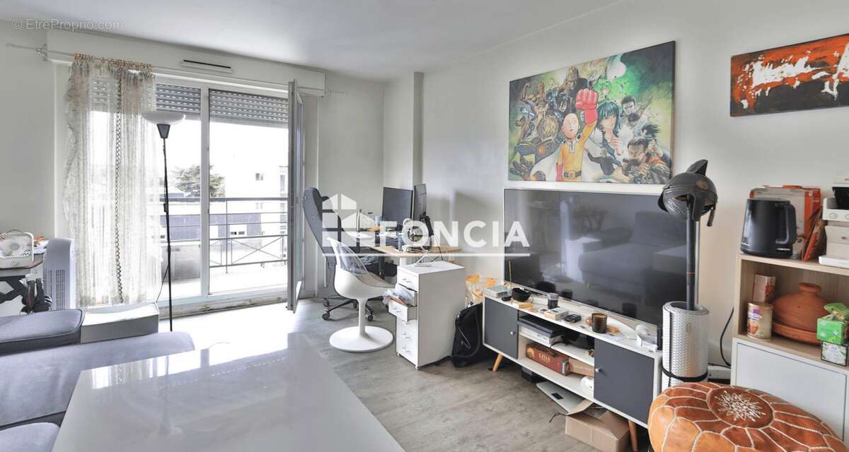 SARTROUVILLE - 2 pièces de 42 M² avec balcon + parking - photo 4