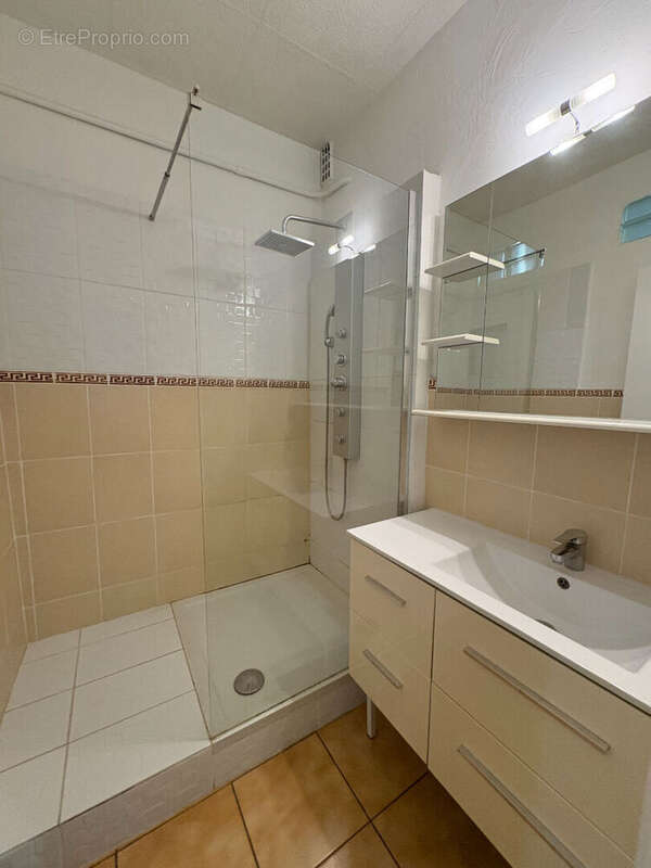 Appartement à LE CANNET