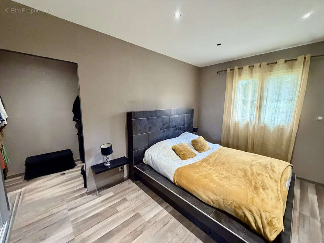 Maison 125 m² à Vescovato  - photo 8