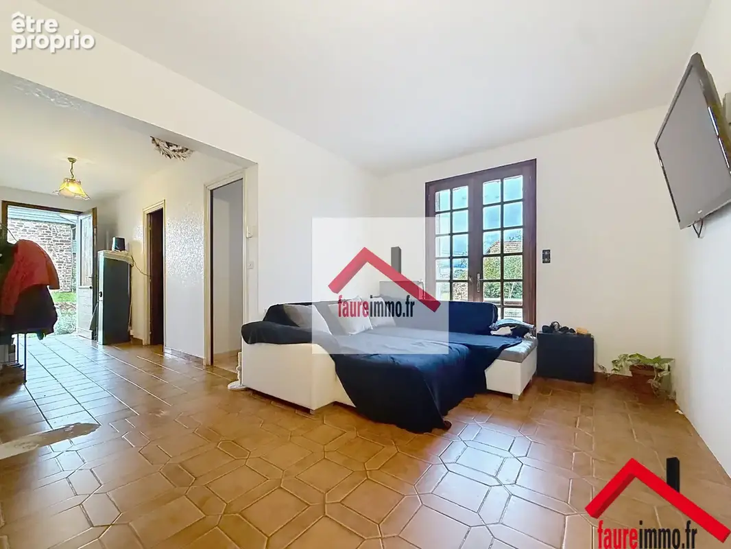 Maison à saint-bonnet-la-riviere en correze - photo 3