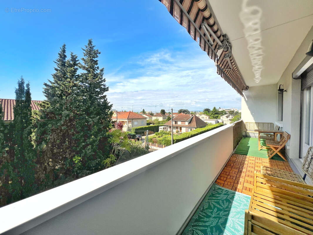 Appartement à SAINT-PRIEST