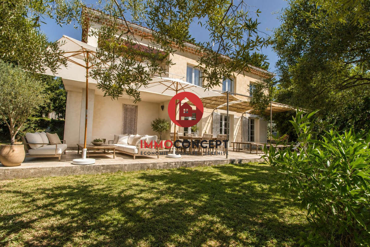 Vue façade - Maison à SAUVETERRE